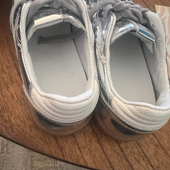 ALOHAS Women's Silver and Cream Sneakers - Picture 4 of 4